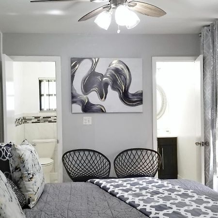 Glam Apartment 5 Miles From Hard Rock Stadium Miramar Exterior photo